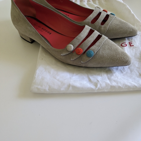 Pas De Rouge Almond Toe Bone Suede Ballet Flats sz 8 - Picture 2 of 4